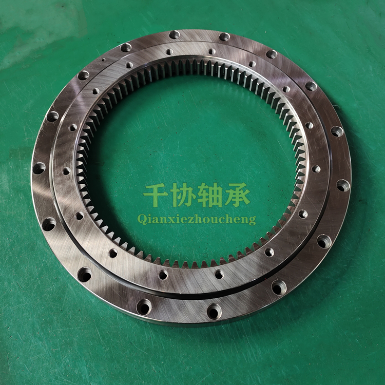 [ZLYQX]精密轉盤軸承斷齒的原因及預防措施！